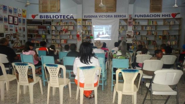 390520_280198835360490_100001111278259_759563_688060177_n