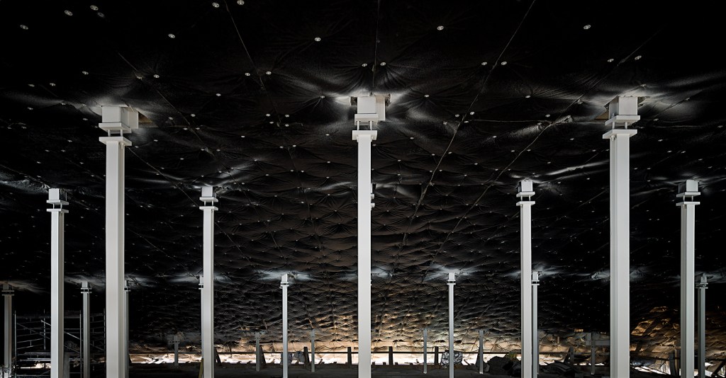 José Manuel Ballester en el Centro Niemeyer – Nueva guía y recorrido&nbsp;didáctico