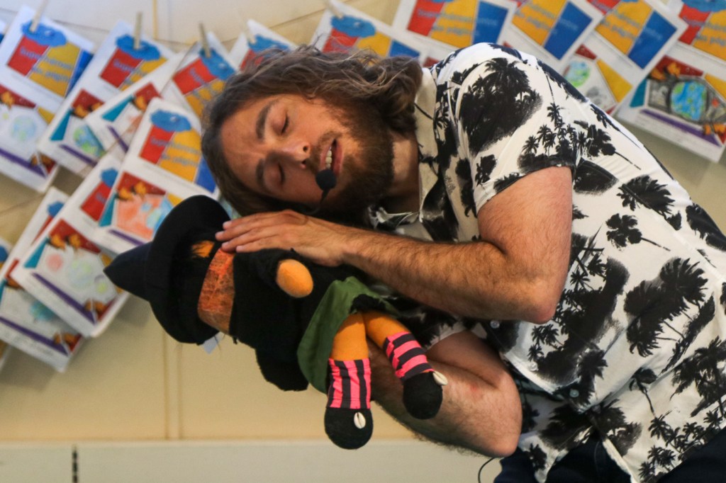 Libros y talleres Pintar-Pintar para el mes de&nbsp;junio