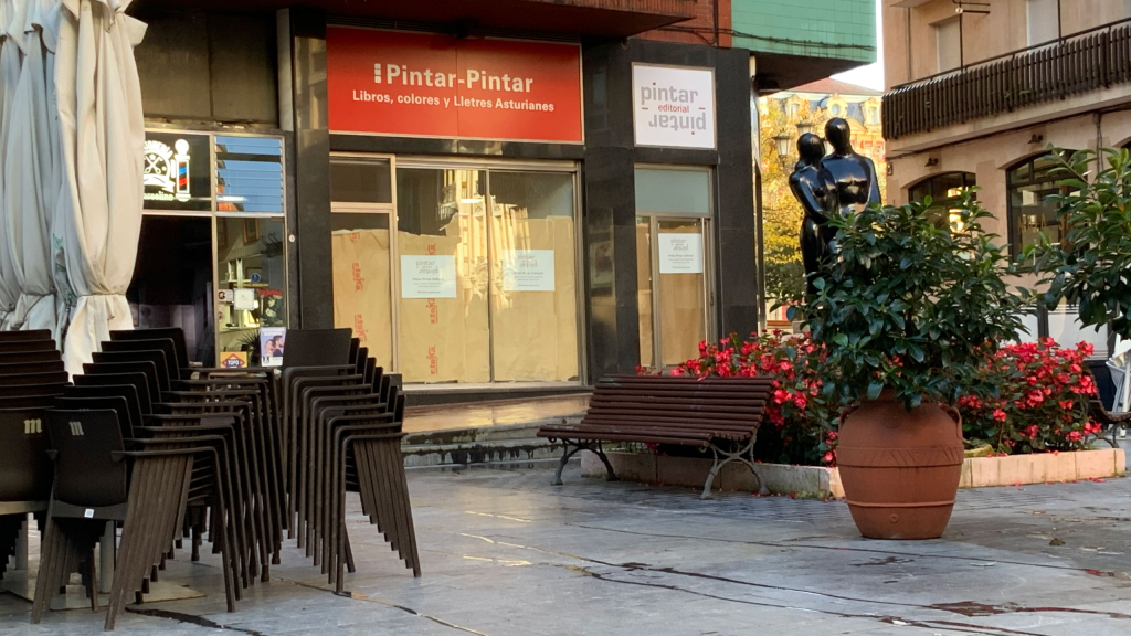 Pintar-Pintar abre su nuevo espacio en el corazón de Oviedo