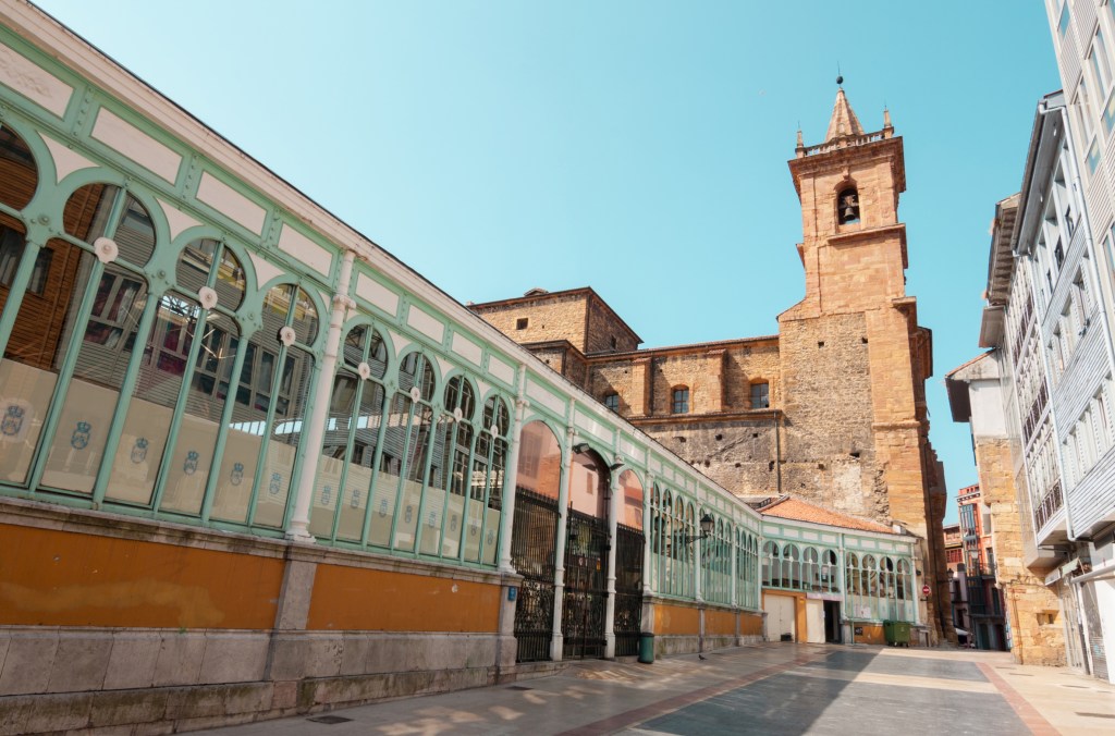Visitas y recorridos didácticos Pintar-Pintar para escolares y grupos (castellano – asturiano)