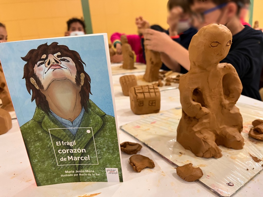 Libros y talleres en Pintar-Pintar para el mes de&nbsp;mayo