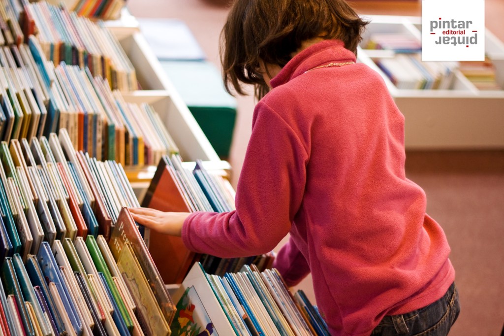Llibros Pintar-Pintar na I Feria del Llibru n’Asturianu, en Candás