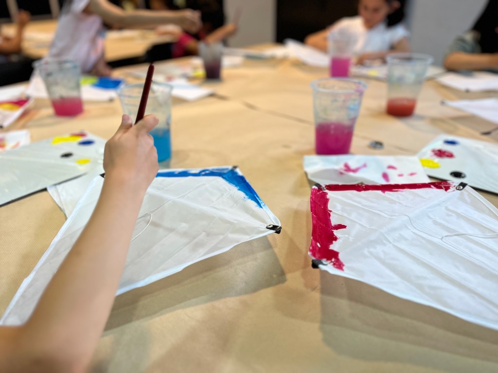 Libros y talleres Pintar-Pintar para el mes de&nbsp;MAYO