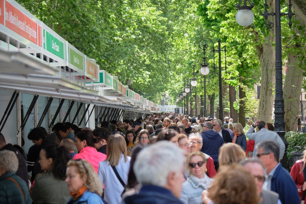 ¡Nos vamos a la Feria del Libro de Granada!